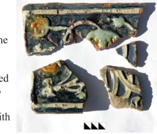 Fig. 2. (968, 976) Fragments of polychrome glazed ceramic stove tiles. 2013 excavations of the service structure at Mazepa’s manor in Honcharivka