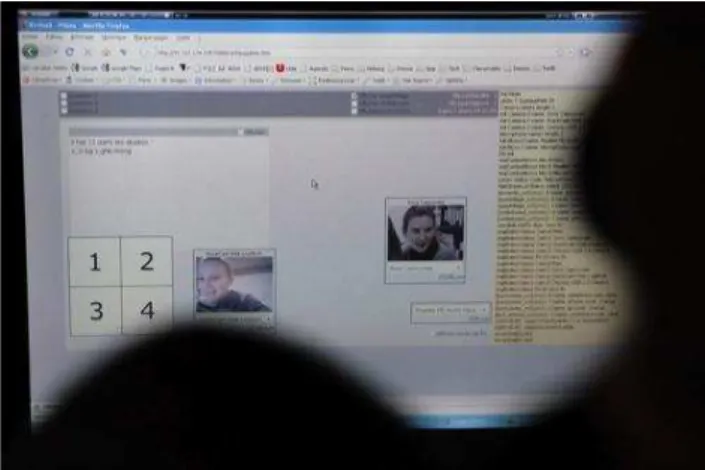 Figure 3: Part 2 of “Il ´etait X n fois”, utilizing three interactive screens.
