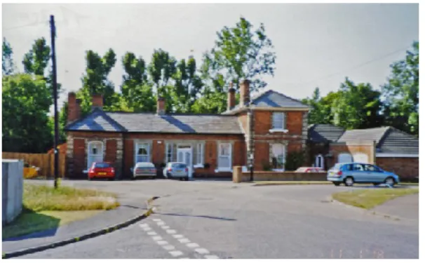 Fig. 14. Brooksbank, Ben. Former Long Melford  station. 14 juin 2003. Wikimedia Commons