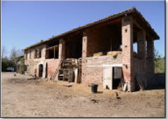 Figure 10 : La ferme pédagogique de Salsas, un  bâti à rénover pour la préservation d’une activité  maraîchère   