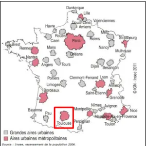 Figure 1 : Localisation de l’aire urbaine de Toulouse  sur le territoire français  (INSEE, 2011)