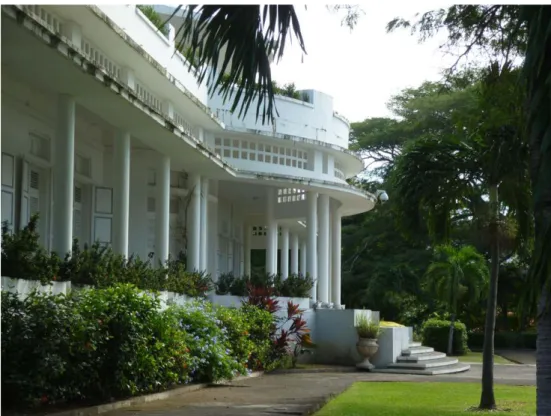 Figure 1 : Ali Tur, galerie du palais du gouverneur, Basse-Terre, Guadeloupe (France), 1932-1934.