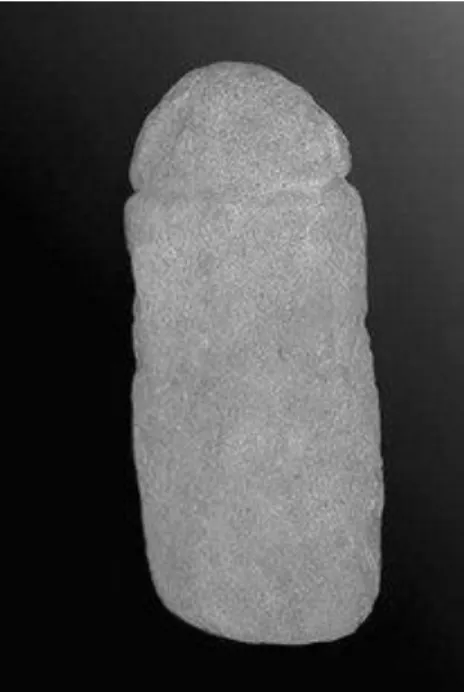 Fig. 3. Phallus en pierre, grotte Pelektia, Zakros  Musée d’Agios Nikolaos 