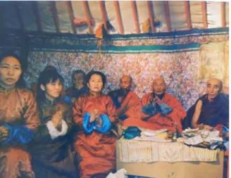 Fig. 1. Some of the founders of Namdoldechenlin with Bakula Rinpoche in 1989. 