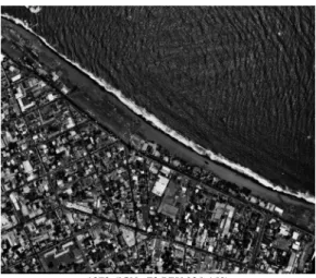 Fig. 6 : Les constructions présentes en 1973, sur le front de mer   de Saint-Denis entre la route nationale et le rivage, ont toutes disparu  