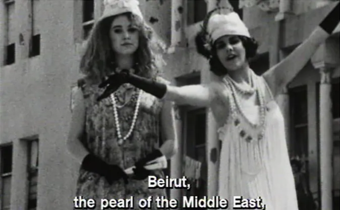 Figure 3 Yasmine et Leila intègrent l'archive filmique pour invoquer la cinéphilie comme écriture de l'histoire