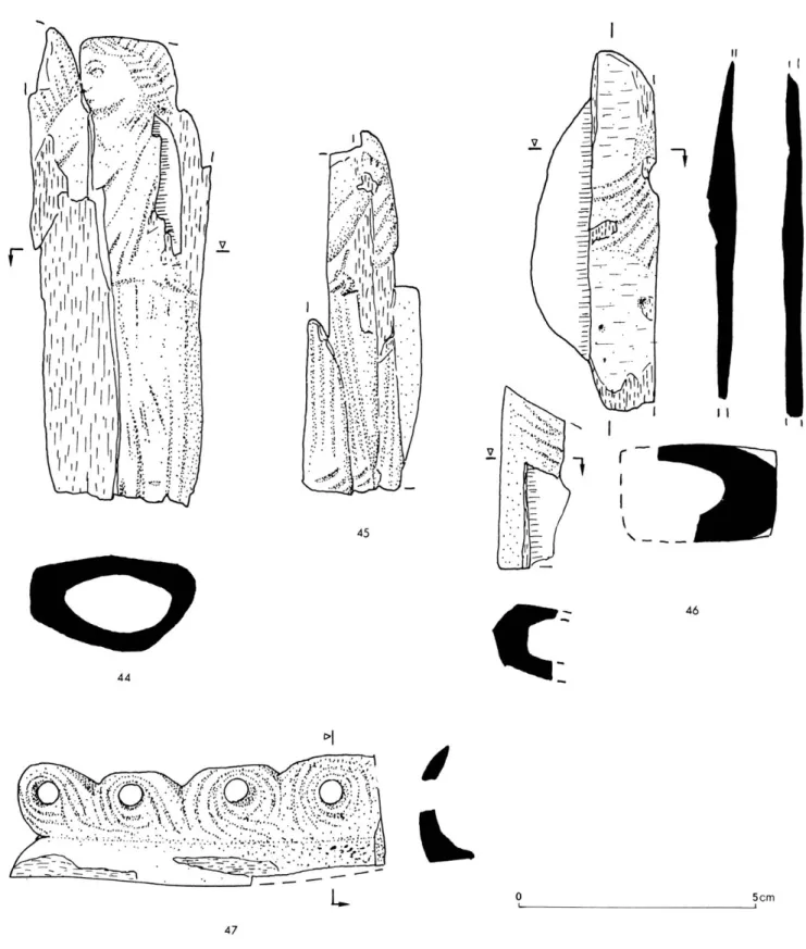 Fig. 12  —  Éléments nos  44 à  47 du décor figuré. 