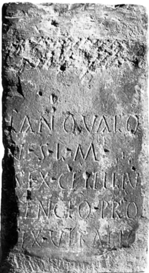 Fig. 11 - Cadenet. La dédicace de Sextus Celtilius Sencio à Lanovalos (d’après ILN-3, 226).