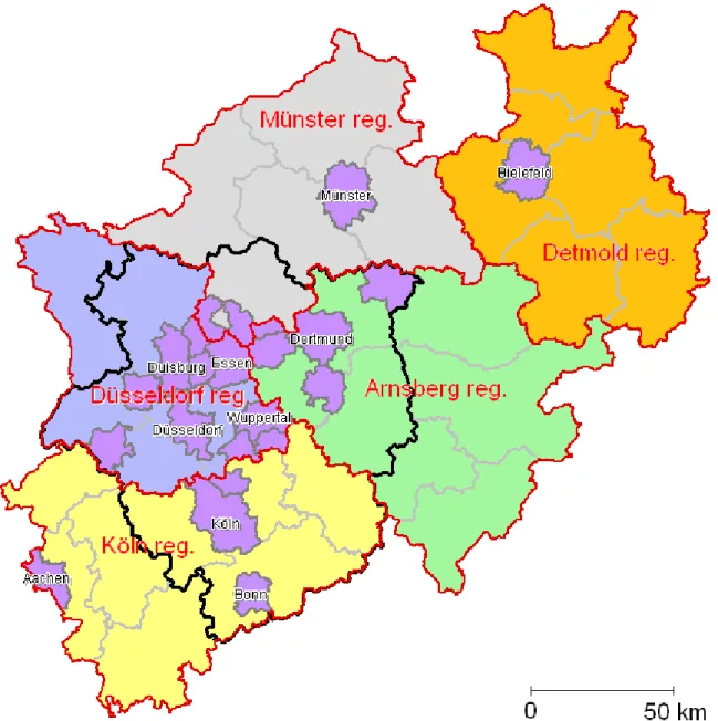 Figure 2 : Régions administratives de Rhénanie-du-Nord Westphalie (« Regierungsbezirke »), cantons  urbains (« kreisfreie stadt », en violet), et région Rhin-Ruhr (en noir)