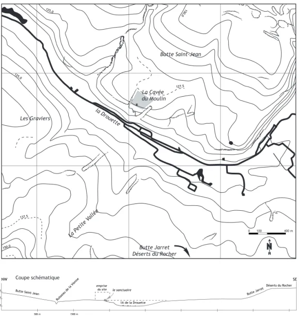 Figure 2 - Topographie du site et localisation de la parcelle fouillée  (topo F. Dugast, d’après carte IGN, 2115 est, 1/25000).