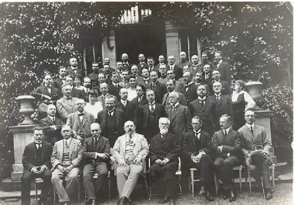 Figure 3 : La délégation autrichienne à Saint-Germain (Sieger est le deuxième à gauche, au deuxième rang)