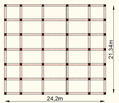 Figure I.4 Les dimensions en plan de la structure  Données du site :  