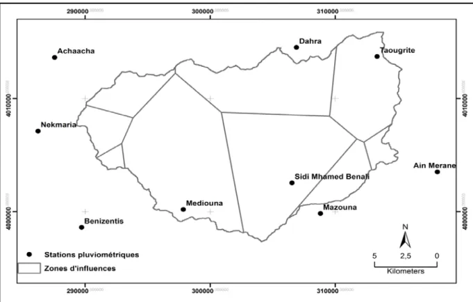 Figure  08 :  Surfaces d’influence des stations pluviométriques déterminées selon la méthode des polygones de  Thiessen 