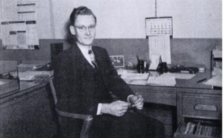 Fig. 1. Anton Schaefﬂer in his research laboratory with the Arcos Corporation Philadelphia (Arcos Dippings Journal, 5 [1946]).