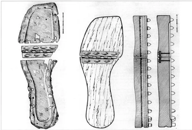 Fig.  1  :  Sandale en bronze et en bois.  Semelle  en bronze.  Athènes,  M.A.N.,  inv