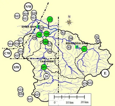 Figure  2.  Localization  of  pluviometric  and  hydrometric  stations  (group  of  regions:  E:  east;  NW: 