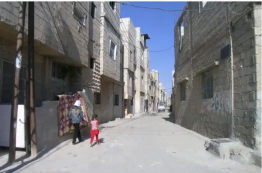 Figure    3-­‐    Recent    informal    settlement    of    Bahdalieh,    southern    suburb    of    Damascus,    included    in    the    Upgrading   Informal   Settlements   in   Rif   Damascus   Programme