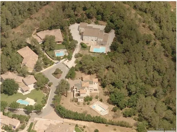 Figure 5: A view of north part of the peri-urban area outside of Montpellier  Agglomeration: big villas with their individual smimming pools, cutting the  mediteranean forest (Source: www.bing.com)  