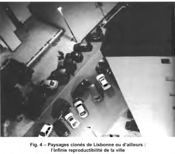 Fig.  5 - La  solitude passe  de  l'absence de regard  à  sa  multiplication/dévitalisation  par la  technique et  la  médiatisation  permanente:  la  désindividuation 