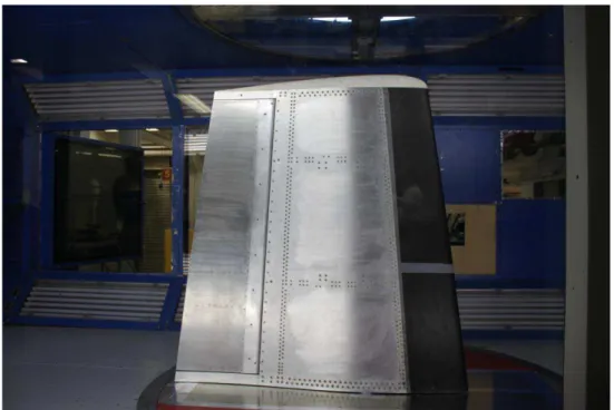 Figure 10. Wing model installed in the IAR-NRC subsonic wind tunnel 