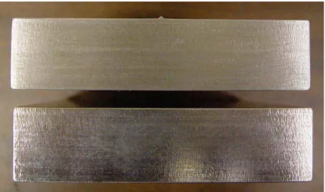 Fig. 2. End views of the two aluminum plates used in the ice crushing experiments. 