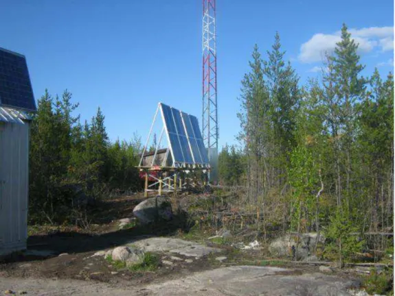 Figure 3: Photo of the solar-powered cellular tower and radio equipment erected in Summer 2008 at Koocheching First  Nation, Ontario (photo from the K-Net Media archive http://media.knet.ca)
