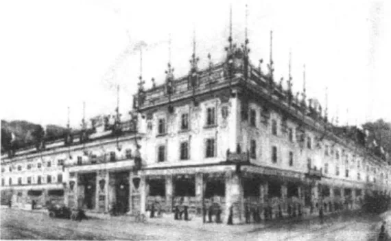 Figure  7a.  Market  segmentation  and  middle class  department  store,  1920s,  Germany.