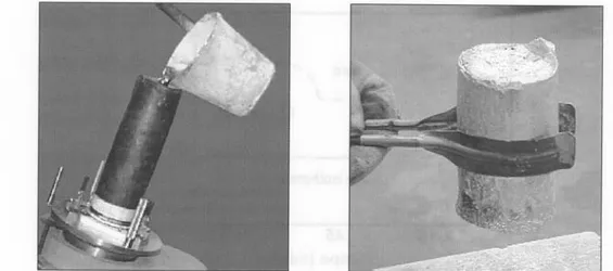 Figure 8. L'appareil prototype SEED durant Ie chargement et la masse prete pour Ie formage.