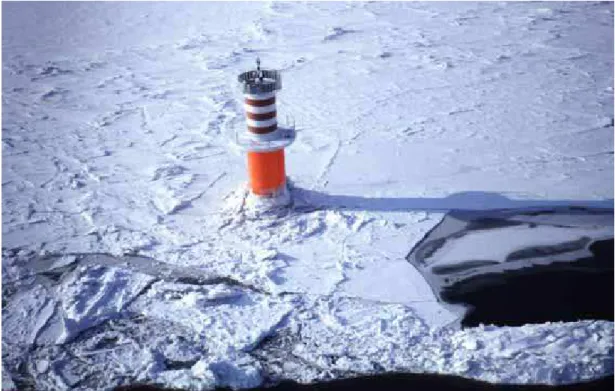 Figure 21 Curve 1 light pier in Lac St. Pierre. 