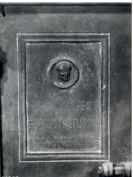 Fig. 17.4 Portrait medallion of Paul on the left bronze door of the reliquary altar endowed by Innocent III in the former chapel of Saint Lawrence in the Lateran Palace (Sancta Sanctorum) (Photo: Bibliotheca Hertziana, Rome