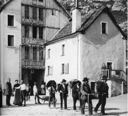 Abb. 4: Berggänger verabschieden sich vom Hotelierehepaar, um 1900  (aus: Antonietti [Anm