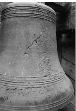 Fig. 6. Hospice du Grand-Saint-Bernard. Le vase de la petite cloche de 1728 sur lequel on peut observer les défauts de surface dus à l’humidité contenue dans le moule.