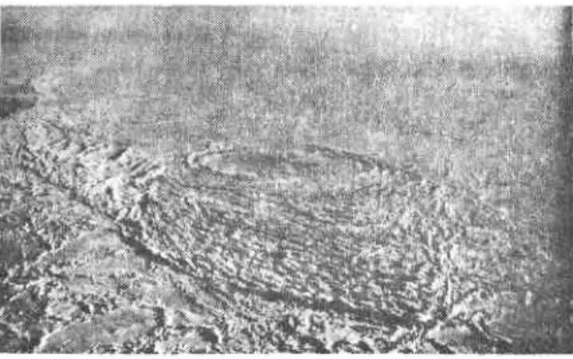 Fig.  1. Rubble field at Issungnak artificial island,  1980. 