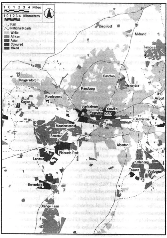 Figure  1.5:  Map  of Racial  Distribution  in Johannesburg 1  0  1  2  3  4  Miles 1 0 12 34  Kilometert National  Roads White 2W  African uAsian SColoured SMxed