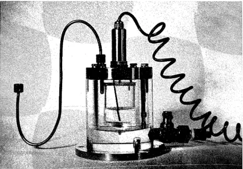 FIG. 2.  Direct-weighing  instrument. 