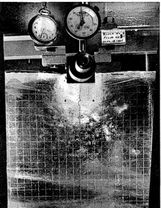 Fig.  6a  Crack  Pattern  in  Block  6  About  130  Minutes 