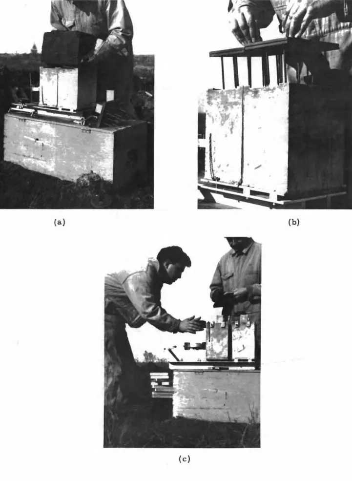 Figure lB. Tension box tests at the Mer Bleue. Installation of peat sample and top nail plates (a and b)