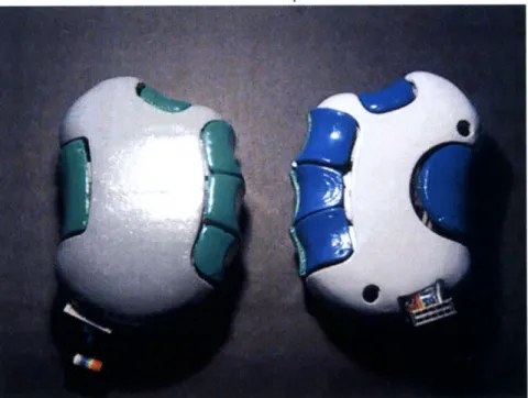 Figure  3-18. A working  set of ergonomic  ComTouch allowing  users to use five channels of vibrotactile communication