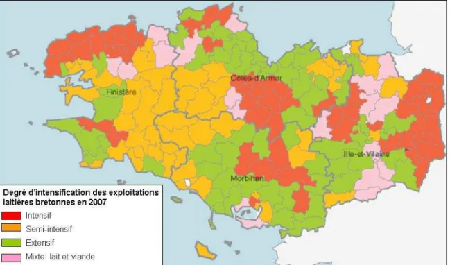 Figure 1.10. Les élevages intensifs représentent 36 % des exploitations laitières (DRAAF Bretagne, 2009b) 