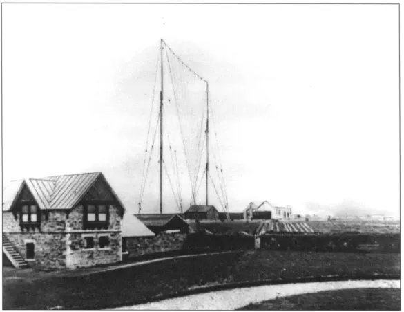 Figure  1.1  Marconi's  Second  Antenna  at  Poldhu,  England,  19013