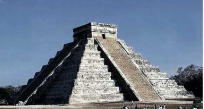 FIG. 2. Pyramid of Kukulkan during an equinox. The pyra- pyra-mid is situated at Chich´ en Itz´ a, Yucat´ an, Mexico.