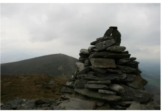 Fig. 12: Easter cairn, with view of the Western   cairn in the background (Pic. FA, May 2017) 