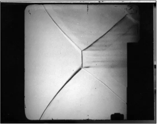 Fig. 1.2 – Cellules de choc dans un jet non parfaitement d´etendu