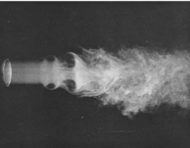 Figure 4.1: Smoke visualization of a jet at Re = 10 4 . Image taken from Crow and Champagne (1971).