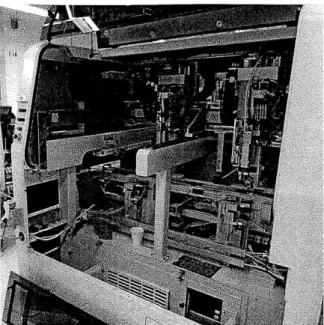 Figure  2-4:  The  inside of the  automate pinning system's  insertion unit