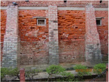 Fig. 5.3 Bullet marks can be easily seen on the wall (Amritsar, India) © D. Provitolo, Feb