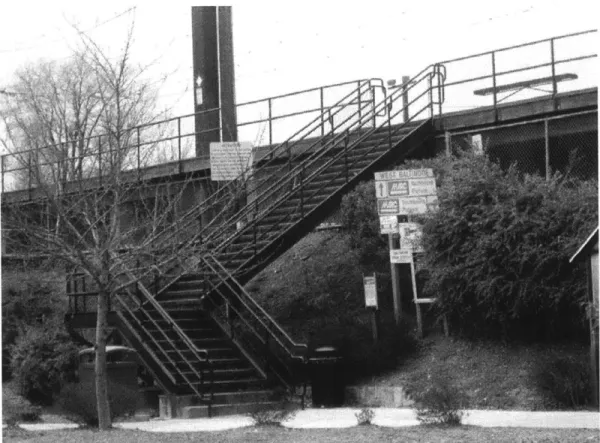 Figure  10.  The bare  bones West Baltimore  MARC  Station.
