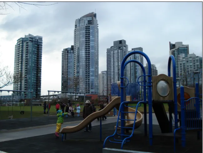 Figure 4: Family-Friendly Urban Living: David Lam Park, Concord Pacific Place,  Downtown Vancouver 