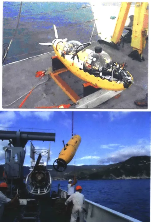 Figure  1-2:  Top:  MIT  Odyssey  IIb  autonomous  underwater  vehicle  with  outer,  free- free-flooding  hull  opened,  exposing  payload  pressure  spheres