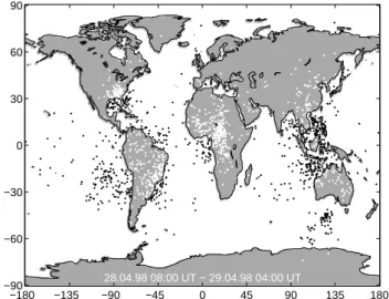 Fig. 1. Lightning discharges with particularly large optical intensi- intensi-ties (black dots) occur primarily in coastal areas (Turman, 1977).